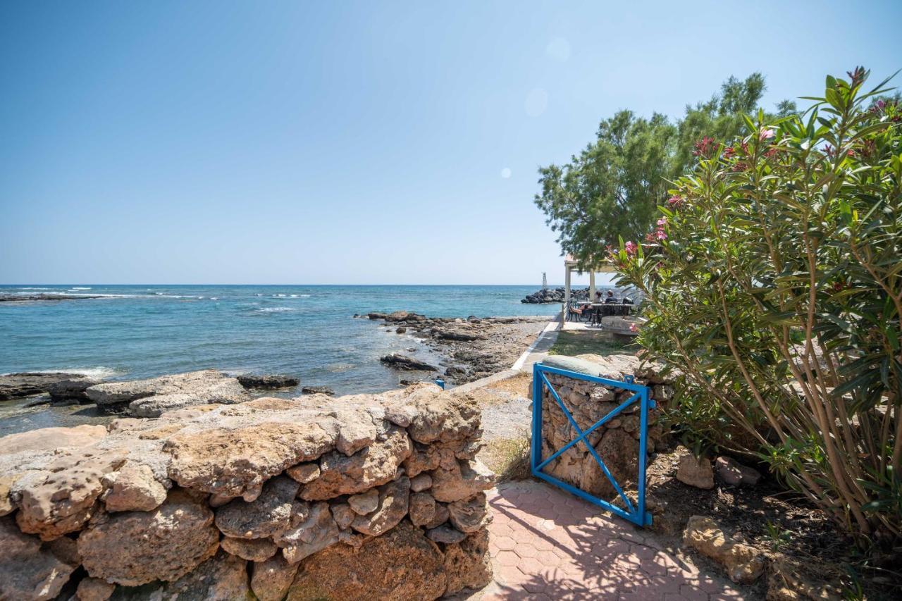 Mylos Seaside Experience Frangocastelo Bagian luar foto