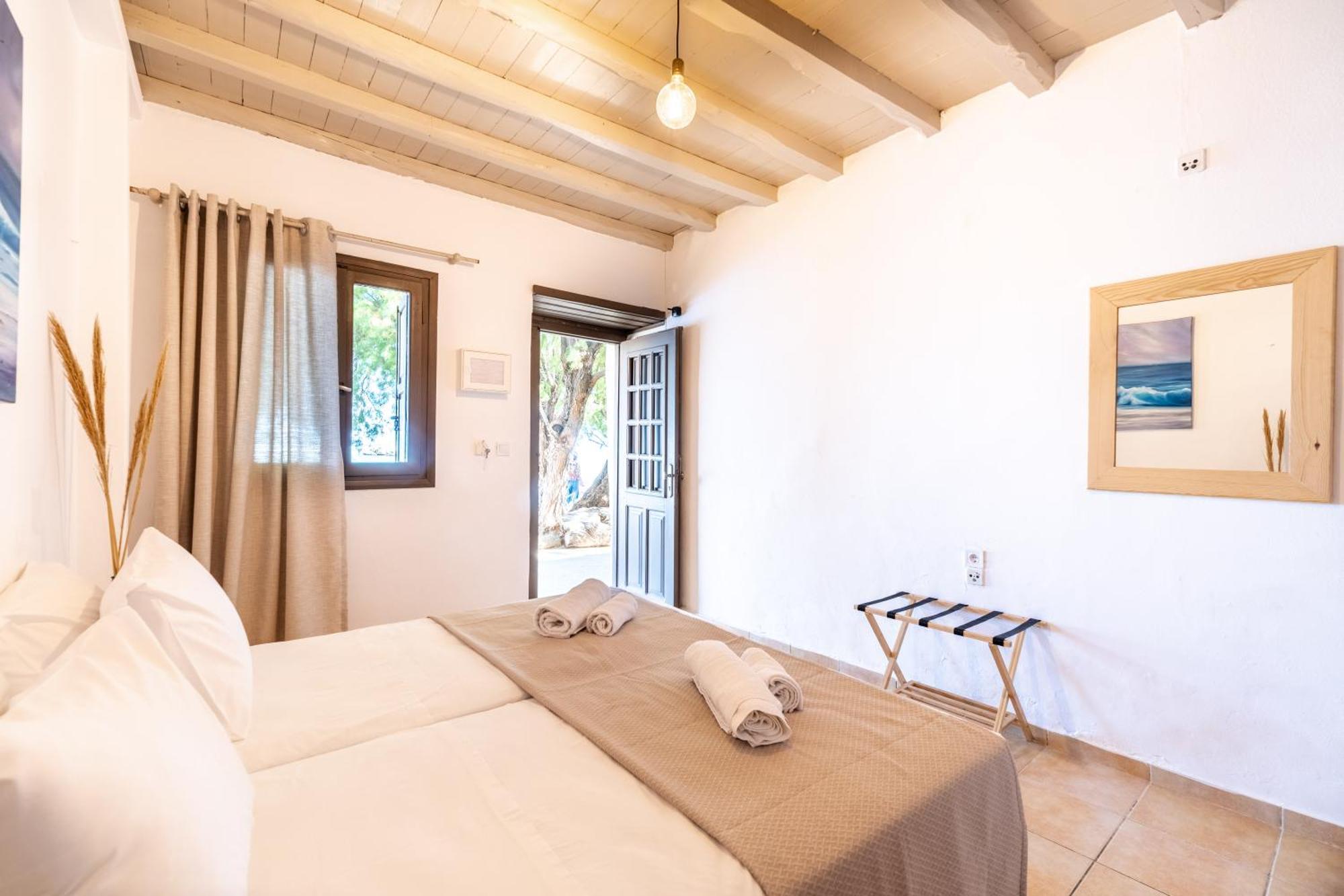 Mylos Seaside Experience Frangocastelo Bagian luar foto